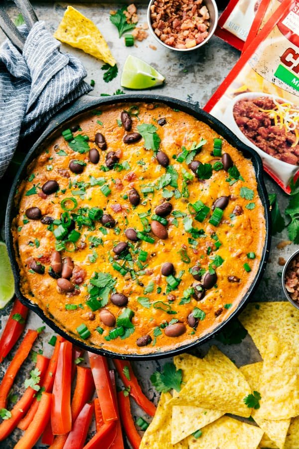 10 Crock-Pot Bean Dip Recipes That Are so Necessary for Game Day Snacking
