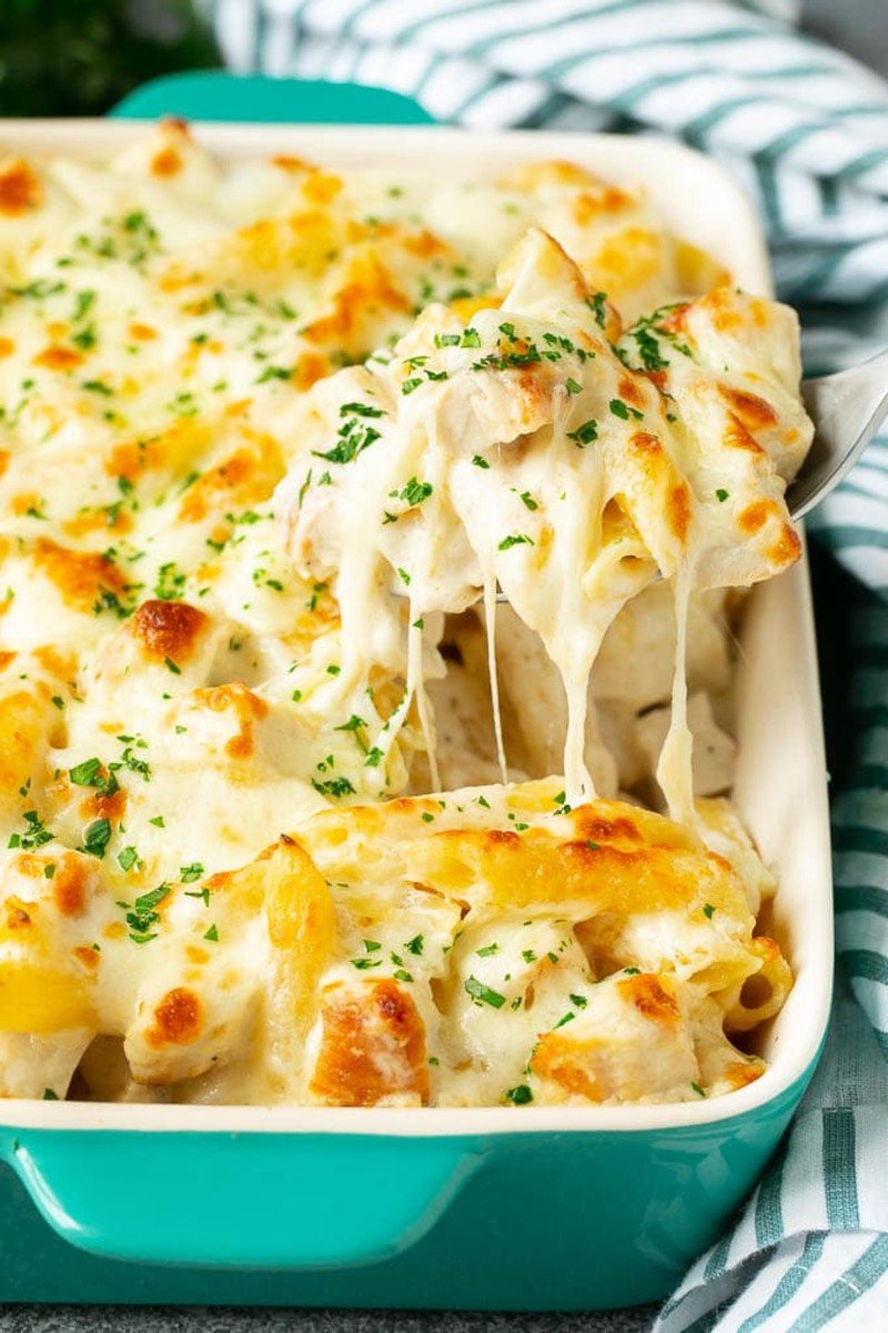 35 Decadent Alfredo Recipes SO Good You'll Beg for More Than One Helping