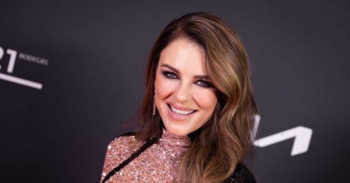 Elizabeth Hurley Sizzles in 'Smoking Hot' Red Bikini