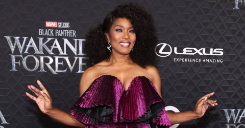 Angela Bassett Honors The Women Who Inspired Her Career Path During Glamour’s Woman Of The Year Ceremony