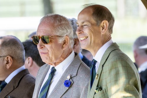 Voiturettes, chevaux et bronzette : le roi Charles III et son frère Edward s’amusent au Royal Windsor Horse Show