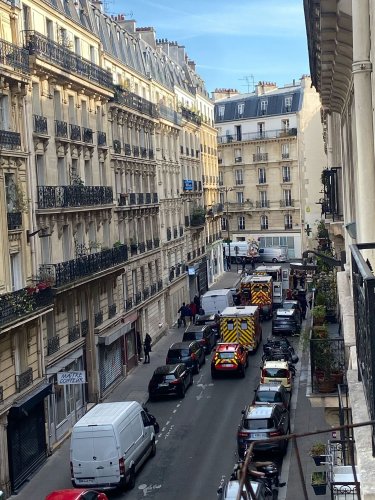 « Les enfants allaient à l’école » : la fille d’un patron de la cryptomonnaie échappe à un enlèvement en plein Paris