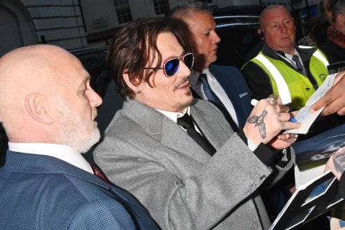Johnny Depp sort de l’ombre pour « Jeanne du Barry », Maïwenn à ses côtés