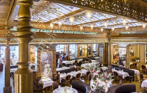 Connaissez-vous cette sublime brasserie historique parisienne, au décor Art Nouveau, fondée en 1867 ?