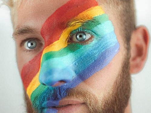 Opinion: As Monkeypox cases soar, bisexual men need to be upfront with straight women partners | Lashaun Turner | NewsBreak Original