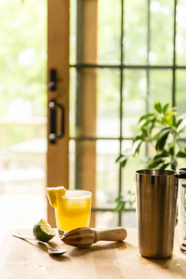 Summer Cocktail: 5 Ingredient Pineapple Margarita