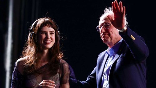 Surprise Bernie Sanders set steals show at Coachella