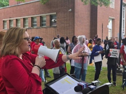 Prince George's County Teachers Protest Staffing Shortages, Packed Classrooms