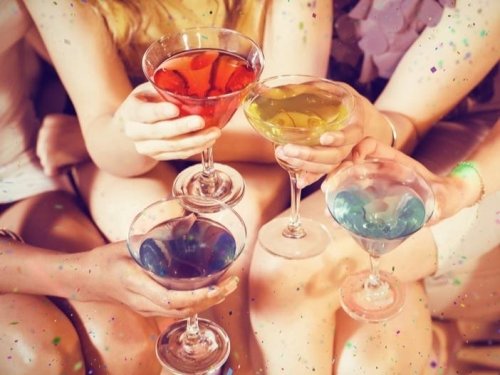 CA Ranks Among Worst States For Girls' Night Out