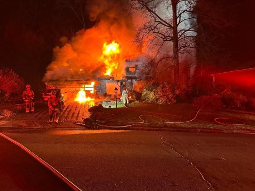 Fatal Fire In Fairfax Sparked By Ornamental Lighting In Christmas Tree