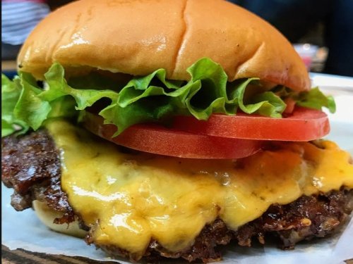 Landmark Pittsburgh Restaurant Celebrates 40th Anniversary