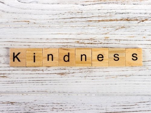 'Kill Them With Kindness': FL Nonprofit Hosts Kindness Flash Mob