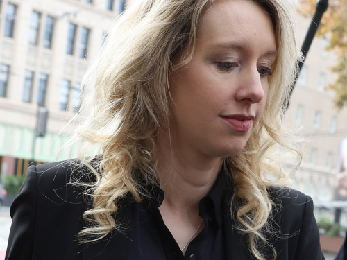 Judge Requests Elizabeth Holmes Serve Prison Sentence In Texas Report Flipboard
