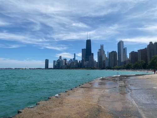 Dead Man Pulled From Lake Michigan: Police