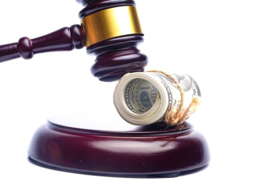 Man Claims $2.04B Powerball Ticket Was Stolen From Him