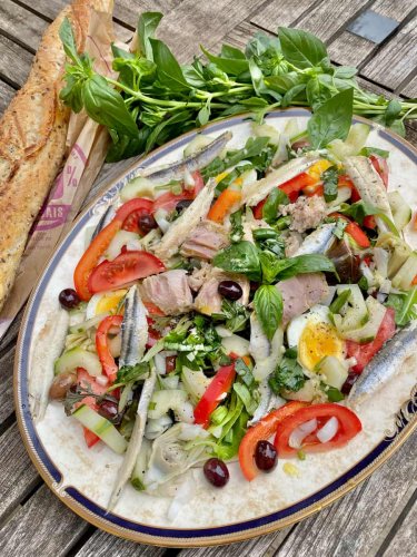 What to eat in Paris? The must-try Foods for Visitors