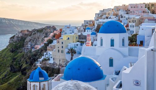 10 Day Greece Itinerary: Santorini, Naxos, Mykonos & Athens