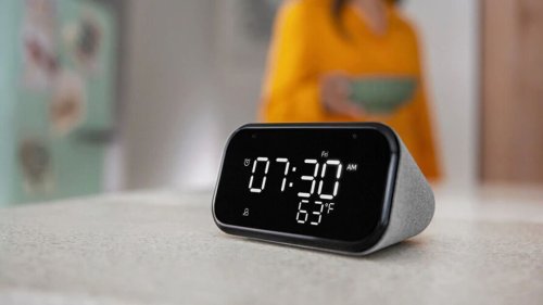 Lenovo Launches Cheaper Smart Clock Essential With Google Assistant