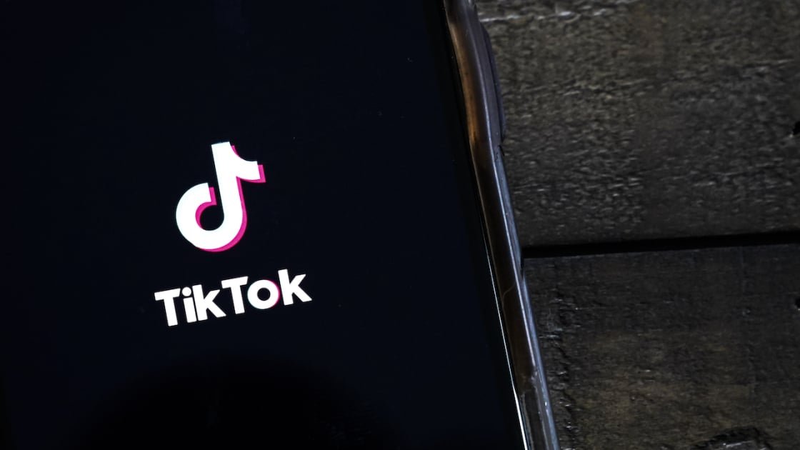 US Government Agencies Have 30 Days to Unload TikTok