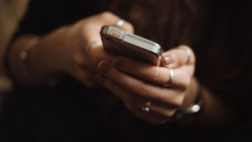This $20 Virtual Phone Number App Could Save Your Sanity at Work
