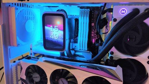 First Peek: Hyte's Bonkers THICC Q60 CPU Cooler Has a Phone-Size Screen