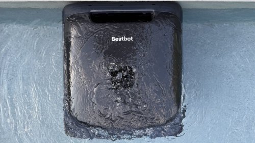 Beatbot Sora 70 Review: An All-in-One Robotic Pool Cleaner With Surface-Skimming Power