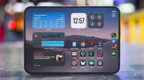 I Spent a Week Testing Apple's First Folding iPhone and the Duo Wowed Me In More Ways Than One