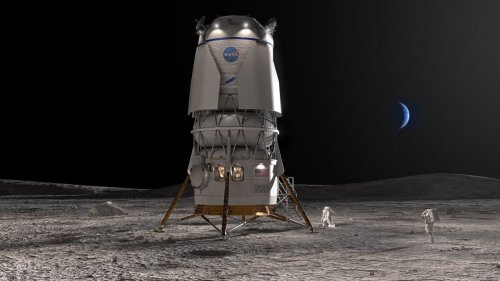 NASA Picks Bezos' Blue Origin to Build Second Lunar Lander