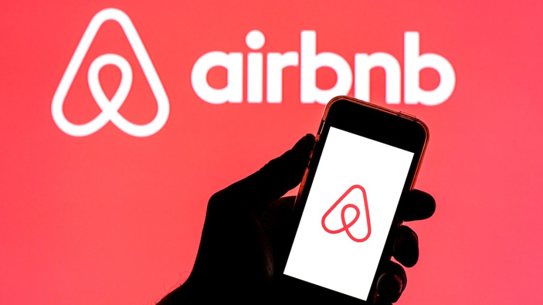 Airbnb Bans People 'Likely to Travel' With Prohibited Users