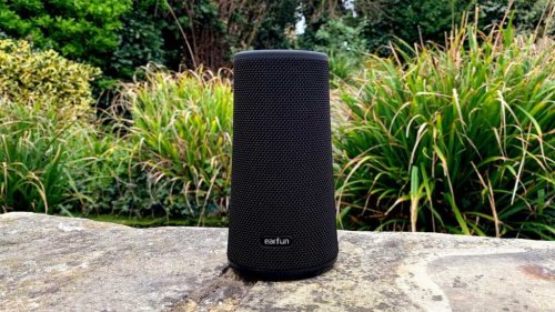 Gut & günstig: Bluetooth-Lautsprecher EarFun Uboom im Test