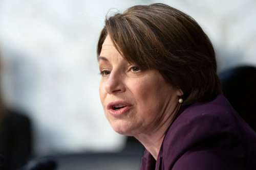 Trump administration threatening habeas corpus to draw attention away from economy: Sen. Klobuchar