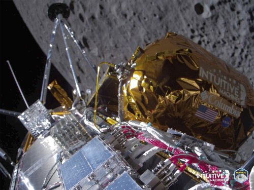 Sideways moon landing cuts mission short, private US lunar lander to stop working
