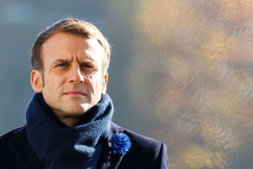 France’s president uses vulgarity to criticize unvaccinated, threatens to limit their access to activities