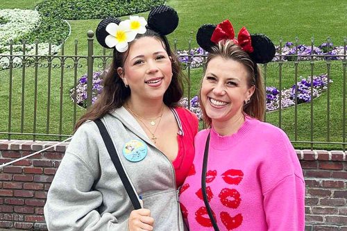Jodie Sweetin Thanks John Stamos for Helping to Grant 'Lifelong Dream' at Disney for Daughter's 16th Birthday