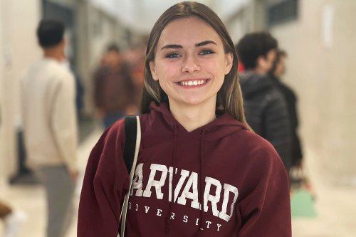 Texas Girl Born in Jail Heading to Harvard After Graduating at the Top of Her Class