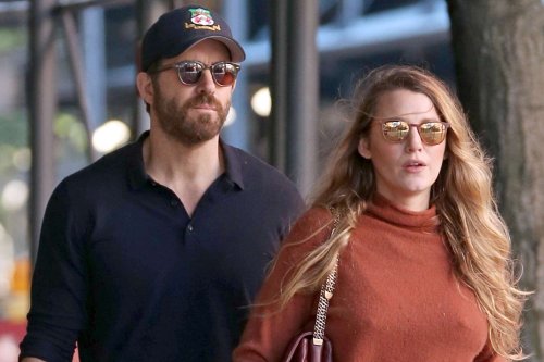 Ryan Reynolds and Blake Lively Get Cozy in N.Y.C. While Grabbing Coffee Together: Photos
