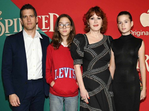 Molly Ringwald S 3 Children Everything To Know Flipboard    Medium 