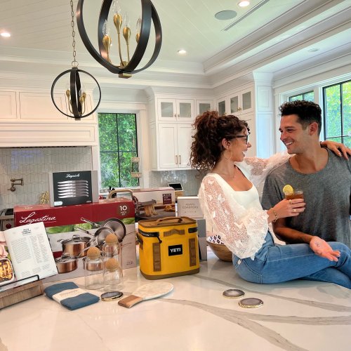 Sarah Hyland and Wells Adams' Amazon Wedding Registry Is Full of Affordable Home Finds That Shoppers Love