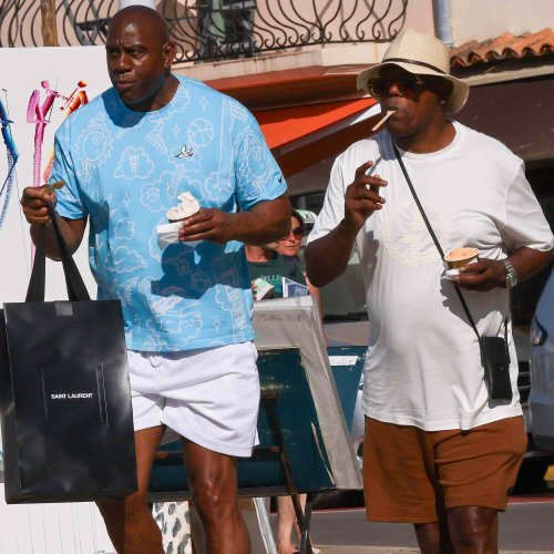 Magic Johnson And Samuel L Jackson Eat Ice Cream In Saint Tropez Plus Cardi B Jenna Ortega And 