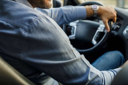 Man Says He’s Done Driving His Friend Without a License to Their Shared Workplace Because of His Constant Tardiness