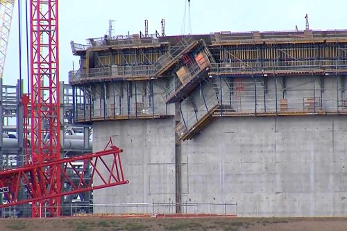 3 Workers Die Falling More Than 60 Feet After Scaffolding Collapses at Construction Site
