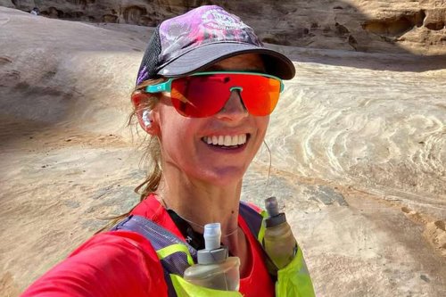 Mother Wins 62-Mile Ultramarathon While Breastfeeding Her 6-Month-Old Baby and Starting 30 Minutes After Rivals