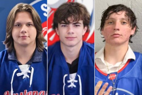 3 Teen Hockey Players Die in Car Crash on Their Way to Practice