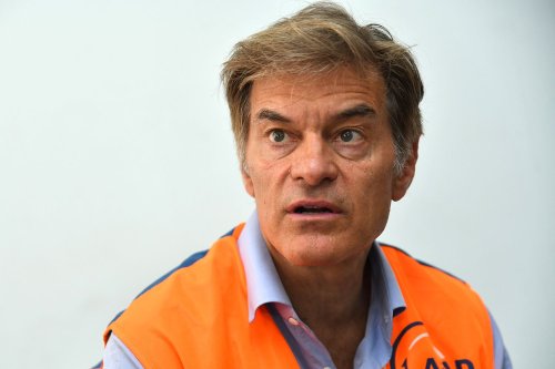 Fact Check: Was Dr. Oz Responsible for Cruelly Experimenting on Dogs?