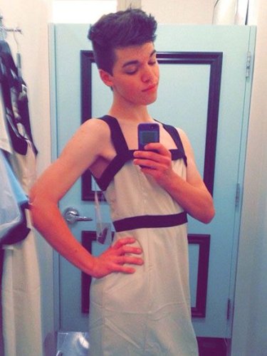 Suicide of Transgender Teen Leelah Alcorn Sparks Emotional Debate