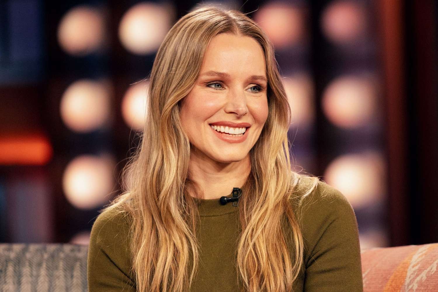Kristen Bell Paired 2 Closet Staples for an Effortless Outfit I Plan on Copying All Through Fall — Shop My Picks