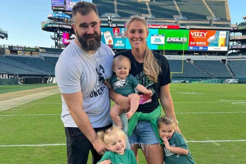 Kylie Kelce Reacts To Fan Suggesting She ‘Bring Genes’ For Baby No. 4 ...