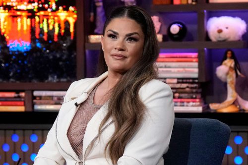 Brittany Cartwright Responds to Troll Who Calls Her Boobs 'Too Big' — See Her Expert Clap Back