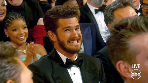 Andrew Garfield Becomes A Viral Meme After He Awkwardly Grins At Oscars ...