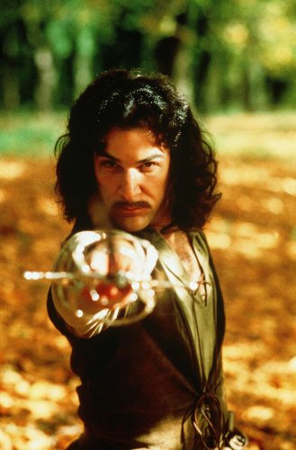 Mandy Patinkin Cries as He Tells a Fan the Emotional Story Behind His Iconic 'Princess Bride' Line